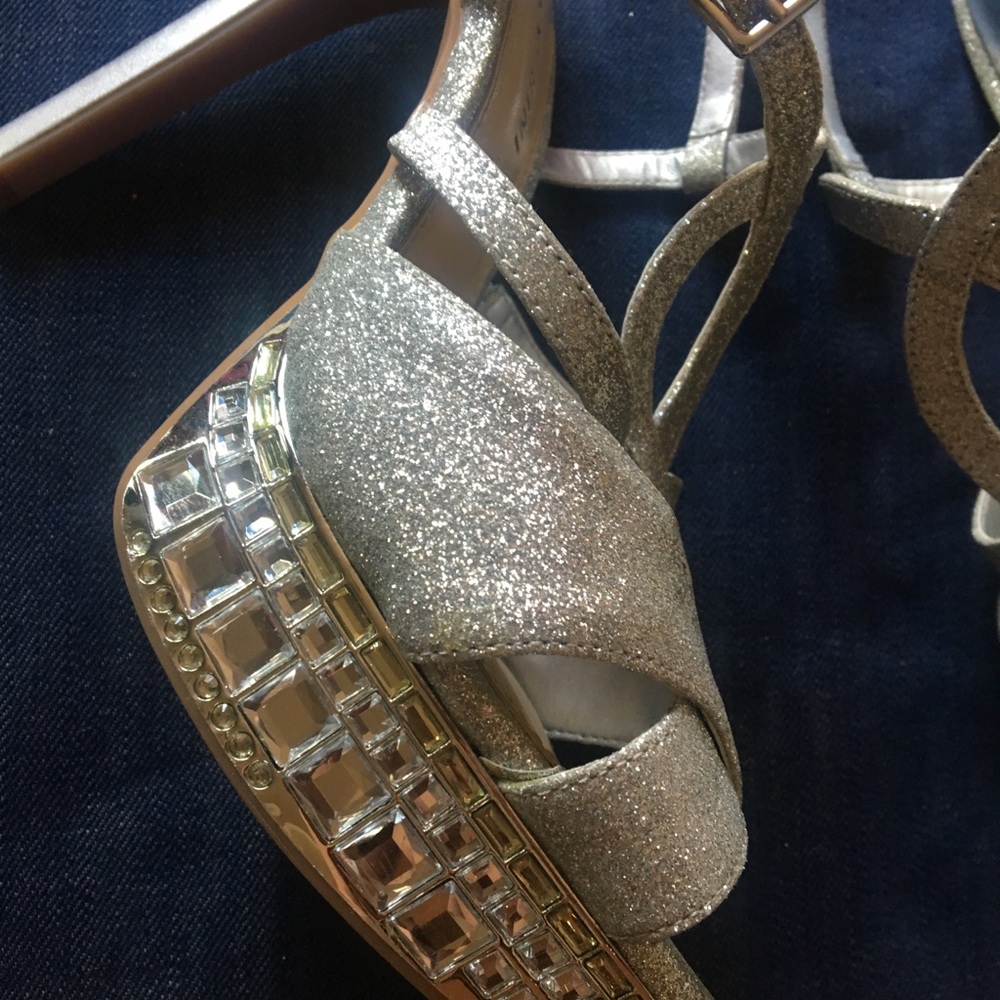 gianni bini silver glitter heels